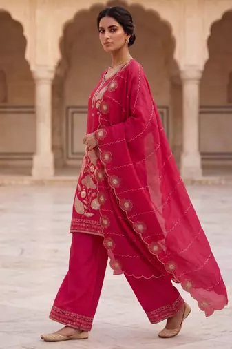 Ethnic Motifs Embroidered Sequined Scalloped Kurti with Palazzo & Dupatta