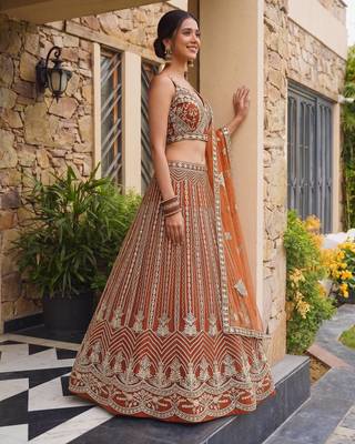 Designer lehenga choli for wedding 4