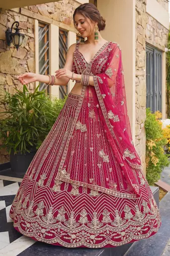 Designer lehenga choli for wedding