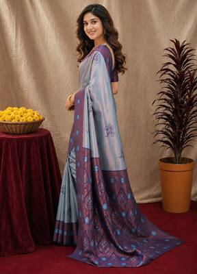 Blue rama art silk blend banarasi jacquard motif work saree with unstitched blouse piece 2