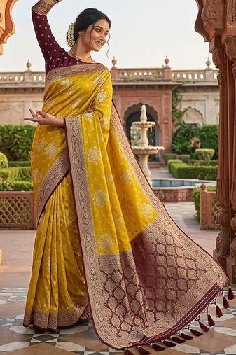 Yellow tapela dying dola silk blend saree with blouse