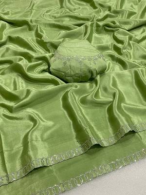 Pista zharkan stone work chinon saree with blouse 2