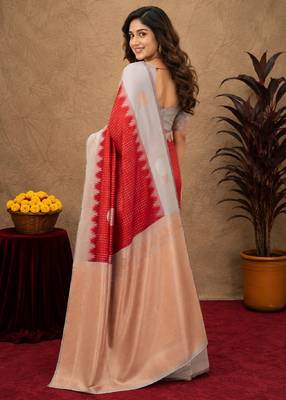Grey red art silk blend jacquard motif work saree with unstitched blouse piece 3