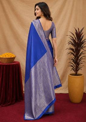 Royal blue art silk blend banarasi jacquard motif work saree with unstitched blouse piece 3