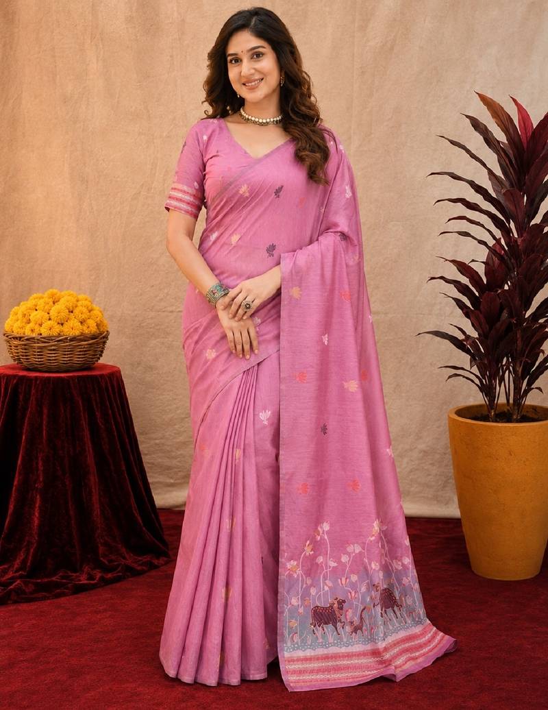Pink linen jacuard animal motif work saree with unstitched blouse piece