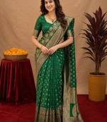 Green art silk blend banarasi jacuard work saree with unstitched blouse piece
