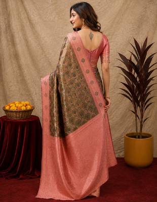 Green pink art silk blend banarasi jacuard work saree with unstitched blouse piece 3
