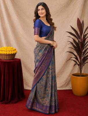 Turquoise blue Art silk blend banarasi jacquard bird motif work saree with unstitched blouse piece 2