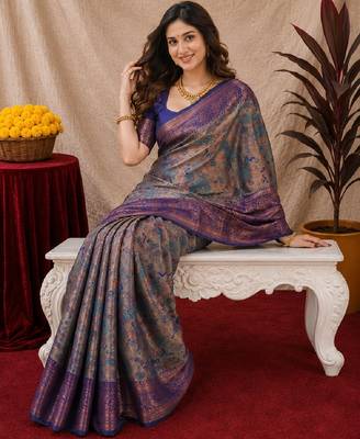 Turquoise blue Art silk blend banarasi jacquard bird motif work saree with unstitched blouse piece 4
