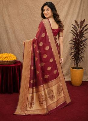 Maroon art silk blend jacquard motif work saree with unstitched blouse piece 3