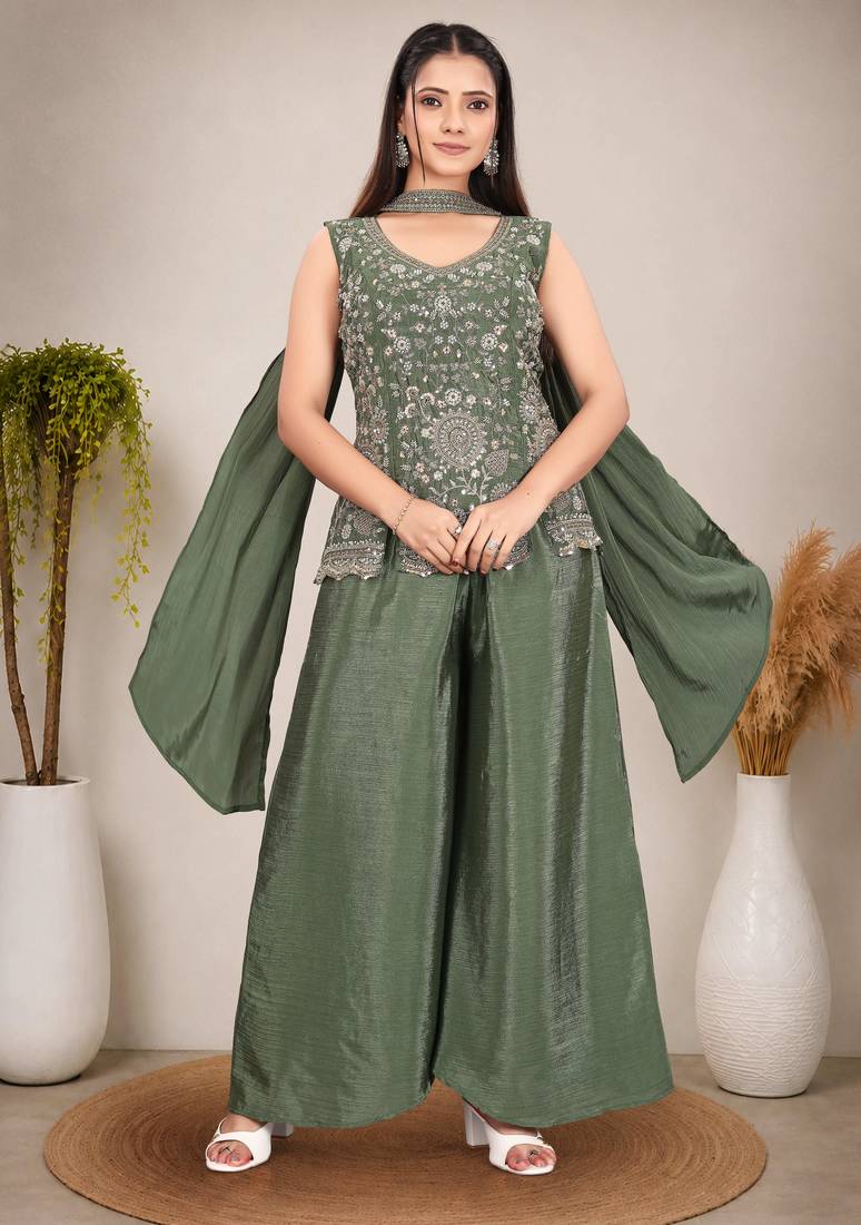 Ethnic Motifs Embroidered Sequinned Scalloped Kurti with Palazzo & Dupatta