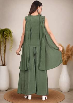 Ethnic Motifs Embroidered Sequinned Scalloped Kurti with Palazzo & Dupatta 3