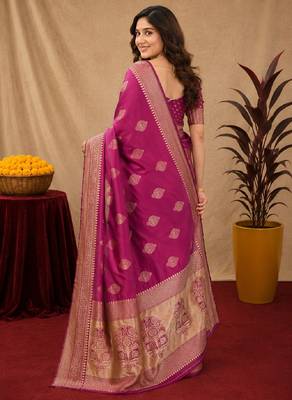 Wine art silk blend jacquard motif work saree with unstitched blouse piece 3