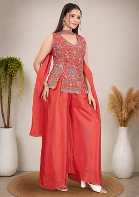 Ethnic Motifs Embroidered Sequinned Scalloped Kurti with Palazzo & Dupatta 2