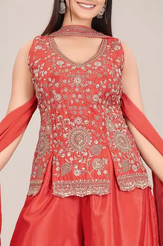 Ethnic Motifs Embroidered Sequinned Scalloped Kurti with Palazzo & Dupatta