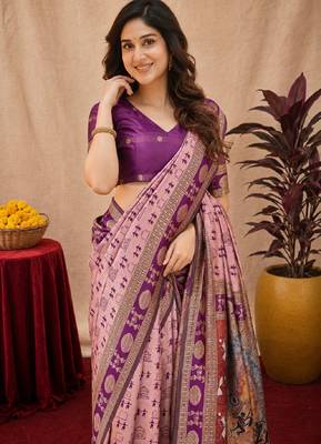 Light pink art silk blend jacquard motif work saree with unstitched blouse piece 4