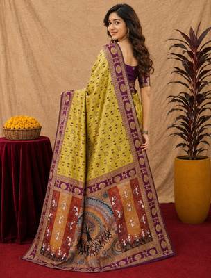 Neon wine art silk blend jacquard motif work saree with unstitched blouse piece 3