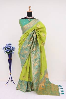 Green top dyed weaving soft silk blend saree with blouse 2