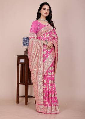 Baby pink tapela dying dola silk blend saree with blouse 4