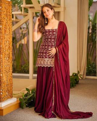 Maroon printed anarkali kurta set with dupatta 4