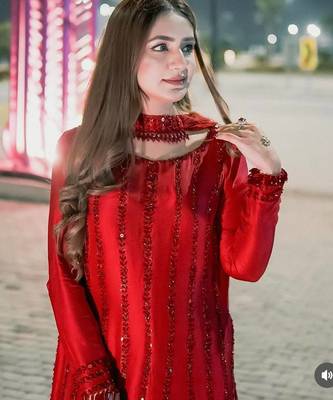 Red embroidered kurta with flared palazzo suit set 3