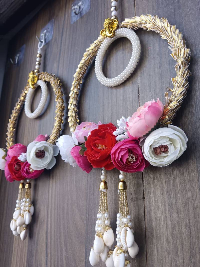  gota chudi with artificial flower, kodhi latkan & moti chudi string home decorations (pack of 2)