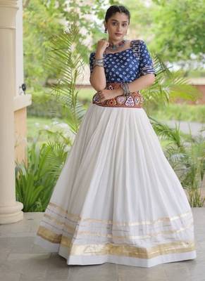 Blue&White Cotton Readymade Navratri Lehenga Choli with Bandhej & Embroidery Work 3