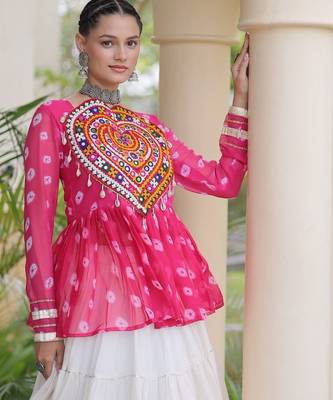 Rani&White Cotton Readymade Navratri Lehenga Choli with Kutchi Gamthi Patchework 4