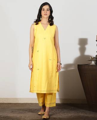 Yellow chanderi kurta set with mirrorwork and dupatta, stitched 2