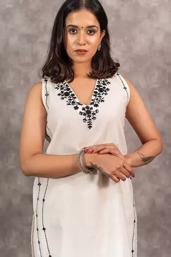 white chanderi mirrorwork embroidered kurta set, stitched