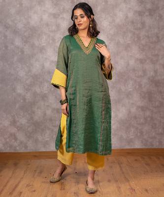 Dark green tissue chanderi kurta set with matching dupatta, stitched 3