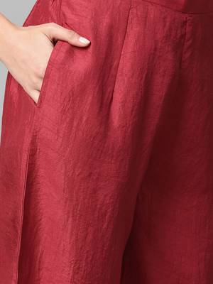 Women Maroon Solid Kurta with Palazzos & Dupatta 3