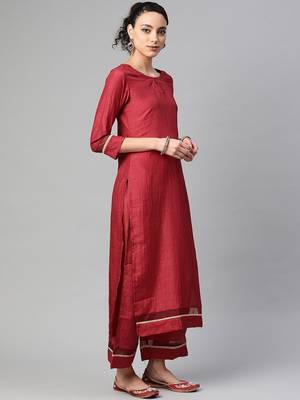 Women Maroon Solid Kurta with Palazzos & Dupatta 5