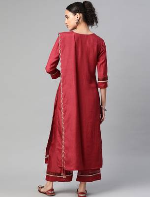 Women Maroon Solid Kurta with Palazzos & Dupatta 6