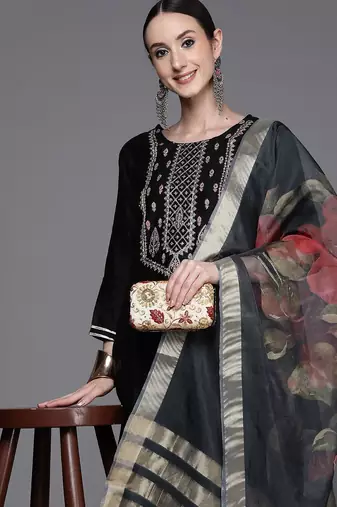 Women Ethnic Motifs Embroidered Liva Kurta with Trousers & Dupatta