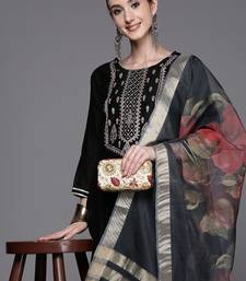 Women Ethnic Motifs Embroidered Liva Kurta with Trousers & Dupatta
