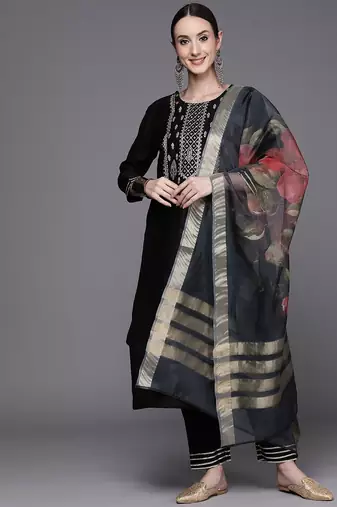 Women Ethnic Motifs Embroidered Liva Kurta with Trousers & Dupatta