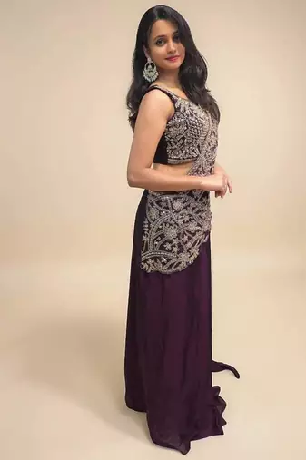 Regal silk blend embroidered saree