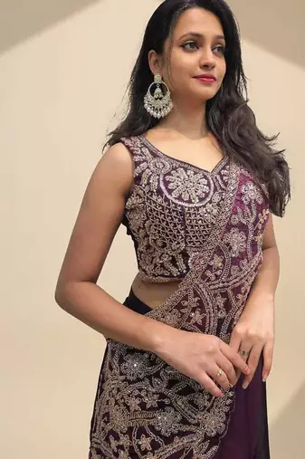 Regal silk blend embroidered saree