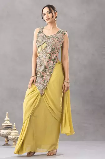 Floral embroidery saree