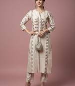 Women Ethnic Motifs Printed Regular Chanderi Silk Kurta with Trousers