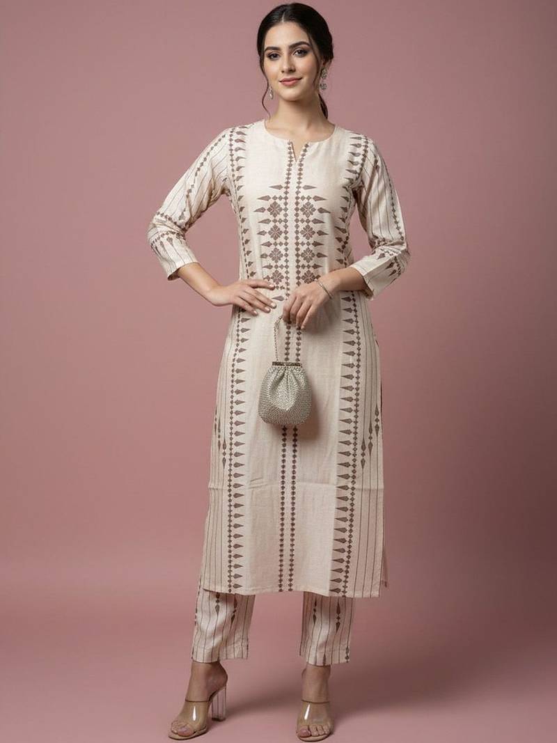 Women Ethnic Motifs Printed Regular Chanderi Silk Kurta with Trousers
