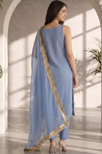Women Ethnic Motifs Yoke Design Regular Thread Work Silk Crepe Kurta with Trousers & With Dupatta