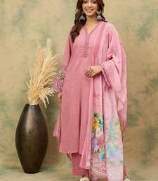Women Woven Design Regular Beads and Stones Kurta with Trousers & Dupatta