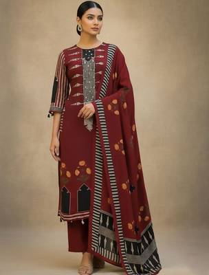Women Ethnic Motifs Printed Regular Kurta with Trousers & With Dupatta 2