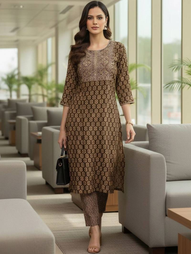 Women Ethnic Motifs Printed Regular Thread Work Kurta with Trousers