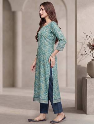 Women Floral Printed Regular Sequinned Kurta with Trousers & With Dupatta 3