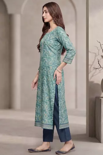 Women Floral Printed Regular Sequinned Kurta with Trousers & With Dupatta