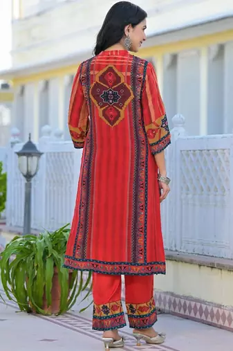 Women Ethnic Motifs Printed Regular Thread Work Kurta with Trousers & With Dupatta