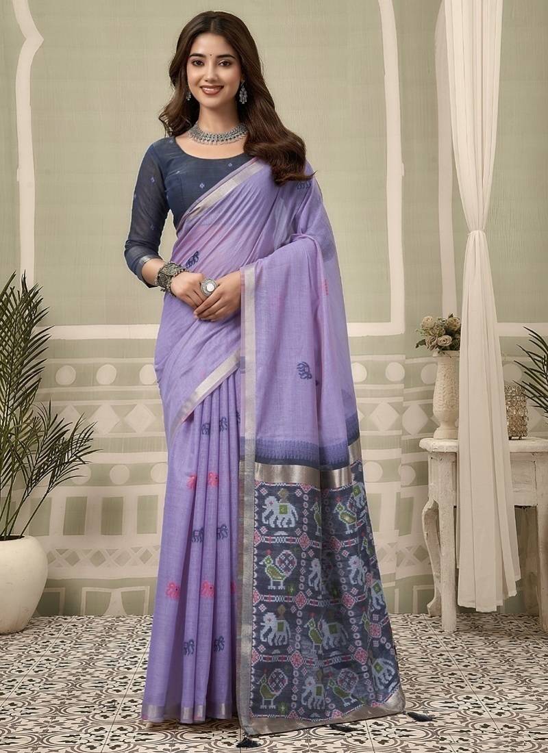 Lavedner cotton woven zari border patola pallu with fancy tassels casual wear saree